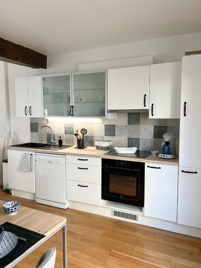 Le Rabelais, Superbe Appartement En Duplex, Proche Forteresse Et Monument Historique Σινόν Εξωτερικό φωτογραφία